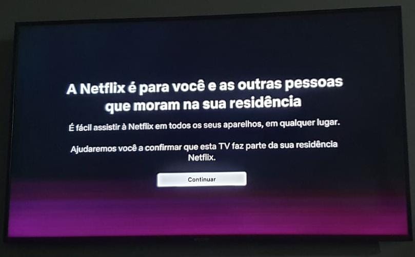 vide rótulo on X: 🚨 Agora é OFICIAL! A Netflix passará a cobrar uma taxa  fixa por residência, e contas utilizadas em mais de uma residência passarão  a ter cobrança adicional Você