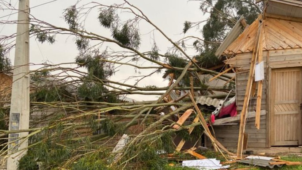 CLIMA – Especialistas explicam evento atmosférico ocorrido na Serra Catarinense