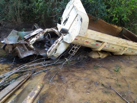 MILAGRE – Servidor municipal sobrevive a queda de caçamba em Santa Catarina