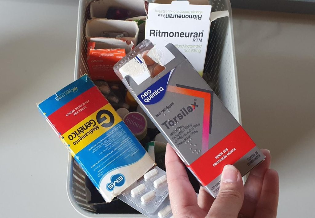 Anvisa aprova novas regras para rótulos de medicamentos no Brasil