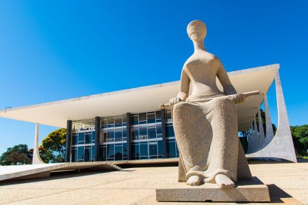 URGENTE: STF forma maioria para volta do imposto sindical