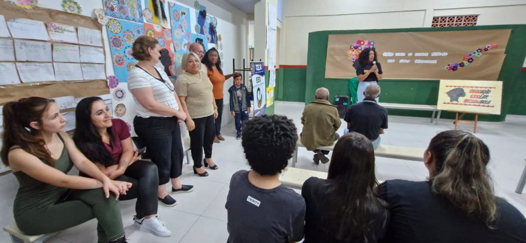 Alunos do CEJA de Araquari realizam evento sobre a Consciência Negra