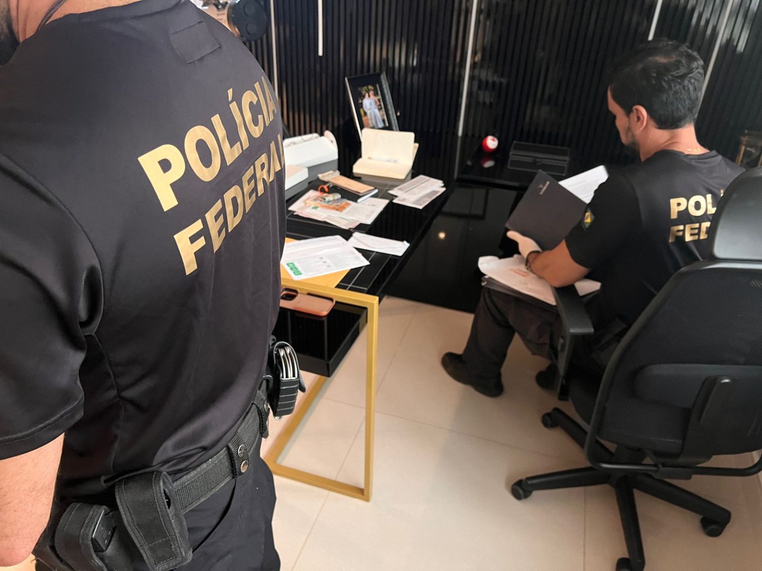 Pirâmide Financeira com mais de 7 mil investidores de 4 estados tinha como sede BC em SC