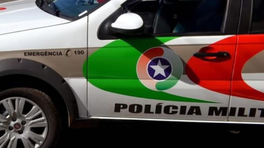 Homem é raptado em SC e abandonado nove horas depois amarrado dentro de porta-malas