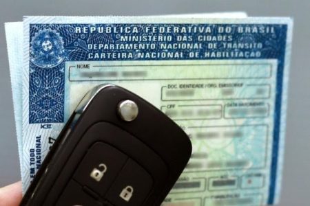 Saiba como se inscrever no programa CNH Emprego na Pista