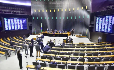 URGENTE: Texto-base da Reforma Tributária é aprovado em 1º turno