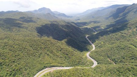 URGENTE: PRF e Arteris fazem bloqueio total na BR-376 no PR devido as condições climáticas