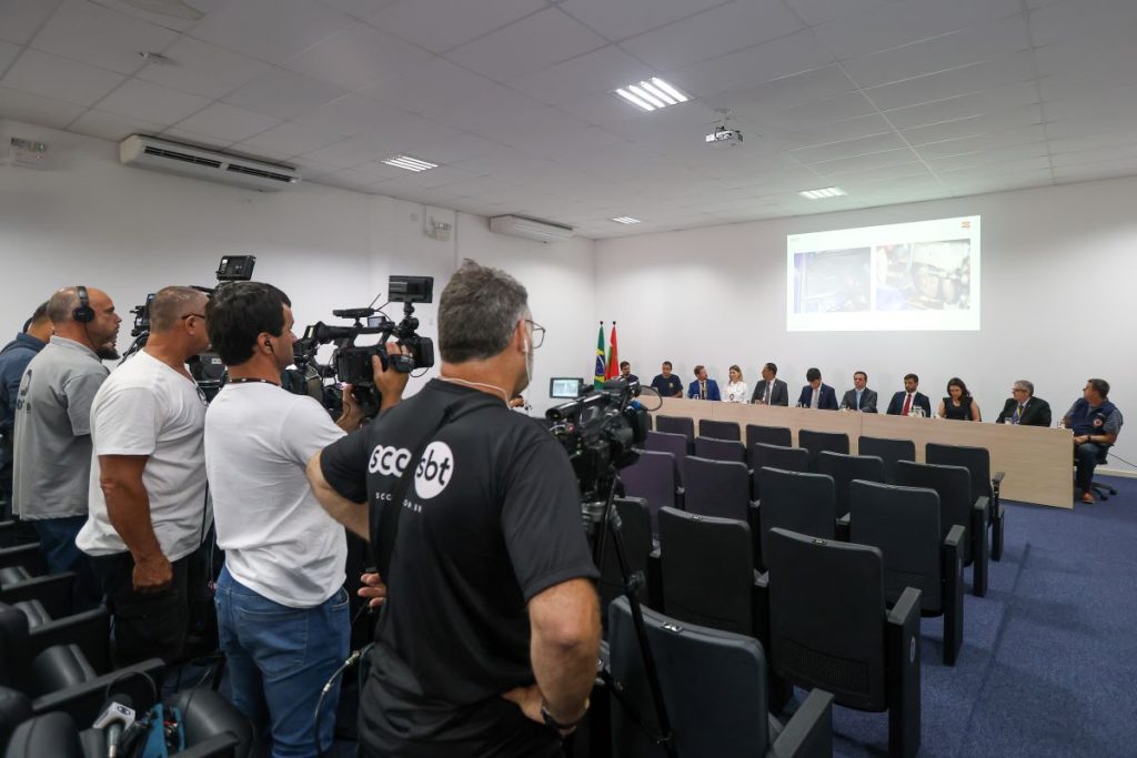 Jovens que morreram em Balneário Camboriú sofreram asfixia por monóxido de carbono