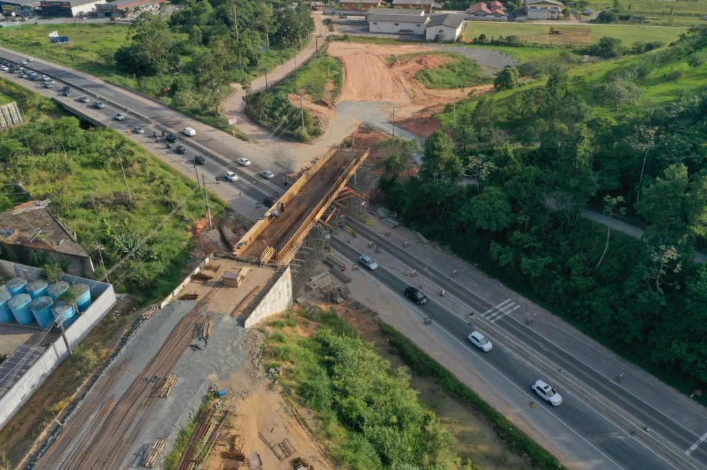 DNIT – Operação Pare e Siga acontece de terça até sábado na BR-470
