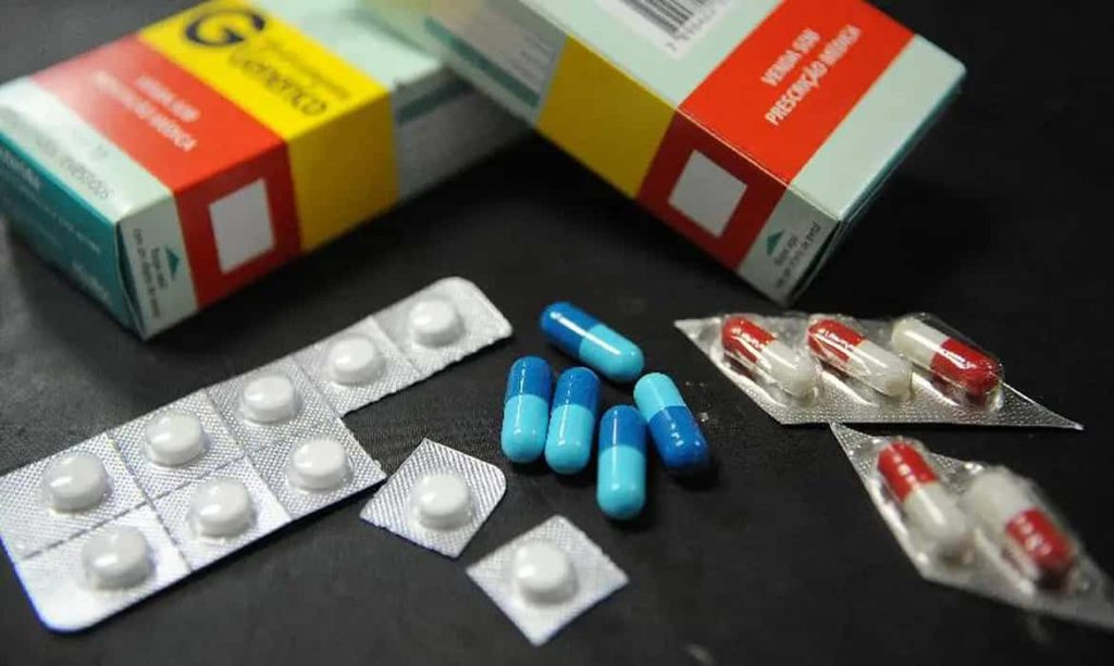Preços dos remédios devem subir 4,5% a partir de abril