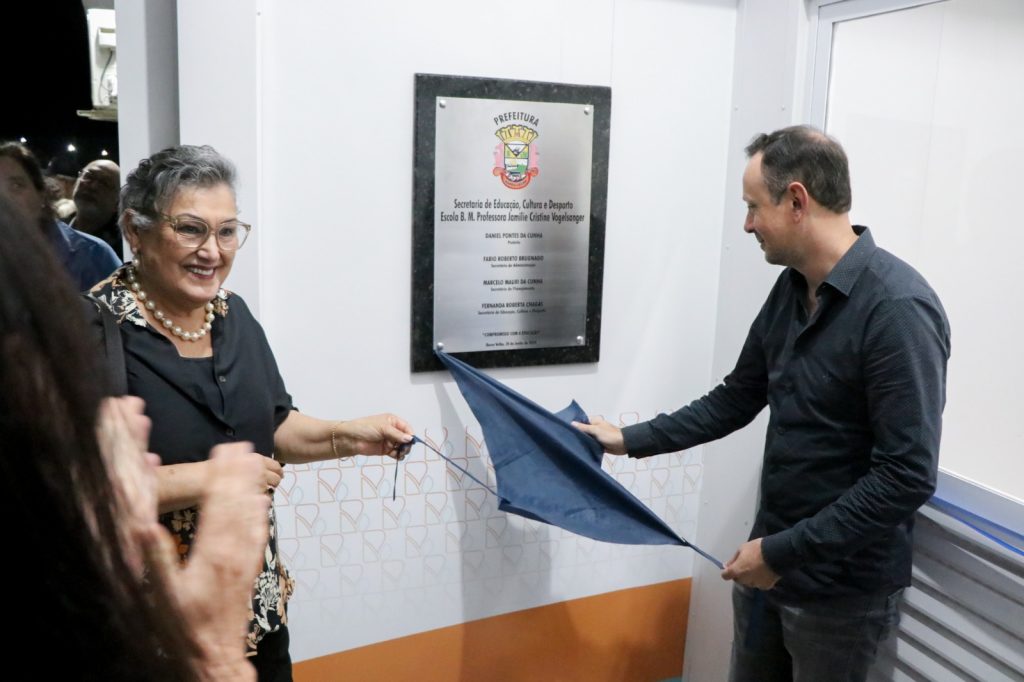 Barra Velha inaugura escola básica municipal professora ‘Jamilie Cristine Vogelsanger’
