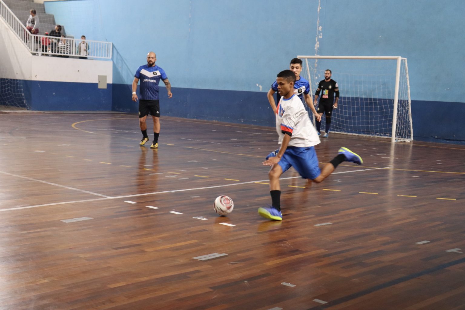 Em Penha campeonato municipal de futsal inicia nesta segunda-feira com 60 equipes