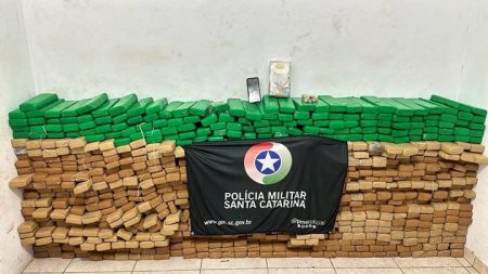 VÍDEO – Polícia Militar apreende mais de 670 quilos de maconha em Santa Catarina