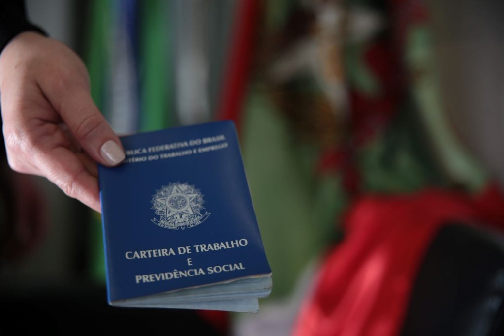 2024 – SC cria 95 mil novos empregos no 1º semestre, o maior saldo da série histórica