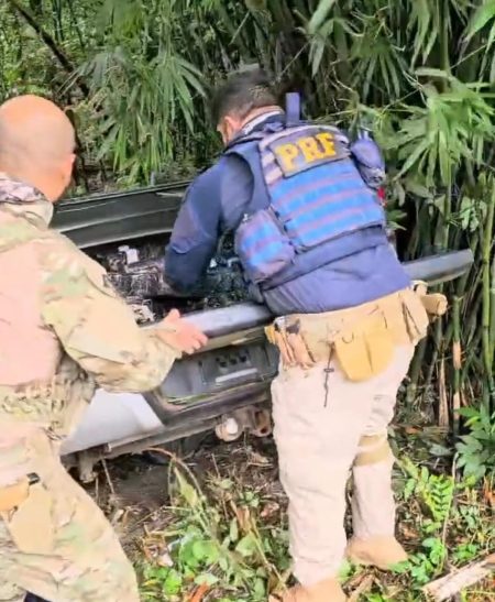 VÍDEO – PRF prende traficante transportando uma tonelada de maconha