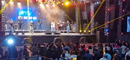 Milhares de pessoas prestigiam abertura da Festa do Pirão em Barra Velha