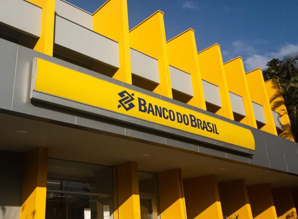 Servidores do Banco do Brasil entram em greve