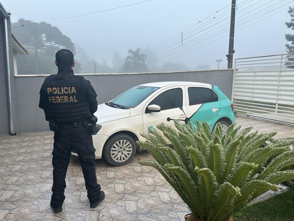 Polícia Federal Combate Falsificação de Diplomas de Nível Superior em Santa Catarina