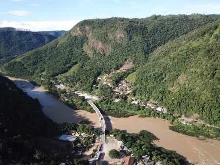 DNIT alerta para três operações com bloqueios na BR-470, sobre a ponte do Rio Itajaí-Açu