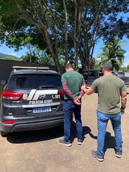 PC de SC prende suspeito de ameaçar e perseguir ex-namorada