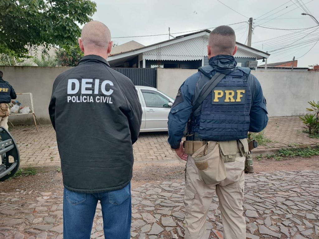ROTA FECHADA: Polícia Civil de SC, PRF e PC do RS combatem bando especializado em furtos de caminhões