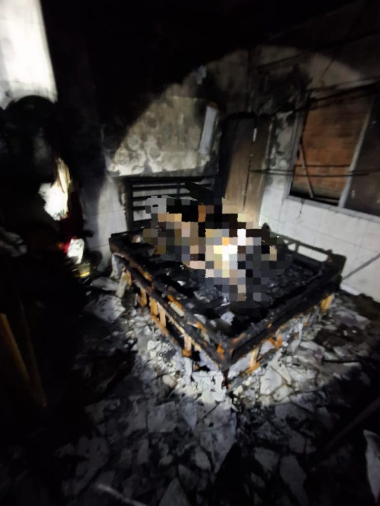 VÍDEO – Idoso morre carbonizado após incêndio em residência