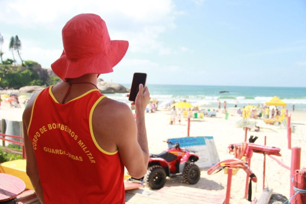 CBMSC lança campanha de orientação para turistas estrangeiros