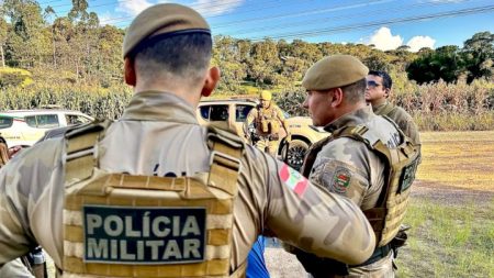 Homem suspeito de feminicídio no Paraná é preso pela PM no interior de Santa Catarina