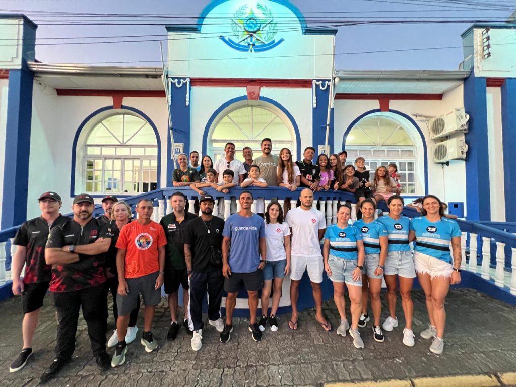 PENHA – Prefeito Luizinho Américo enaltece atletas contemplados pelo Programa Bolsa Atleta 2025