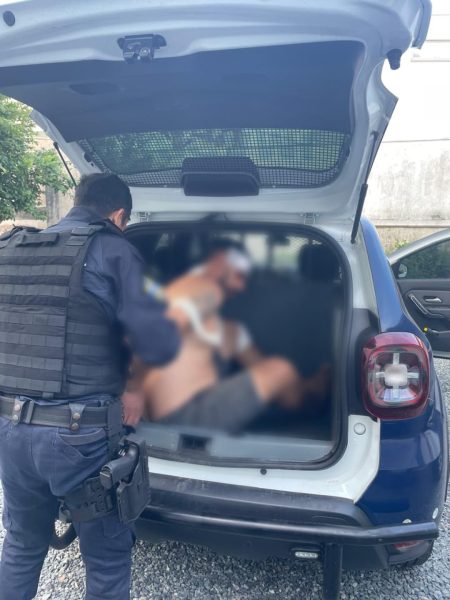 Condutor sofre acidente, tenta fugir e é preso