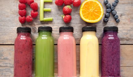 Sucos Detox: Como funcionam, benefícios e receitas simples para emagrecer e desinchar