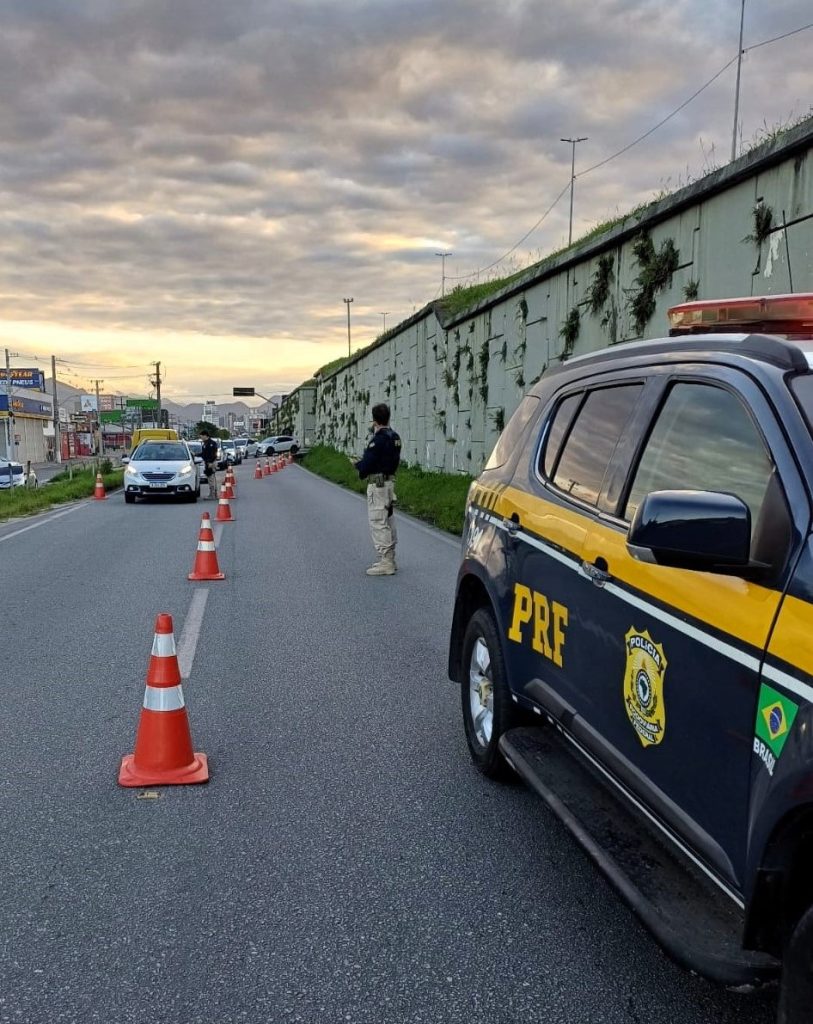 PRF inicia Operação Semana Santa 2025 com foco em redução de acidentes e orientações para motoristas