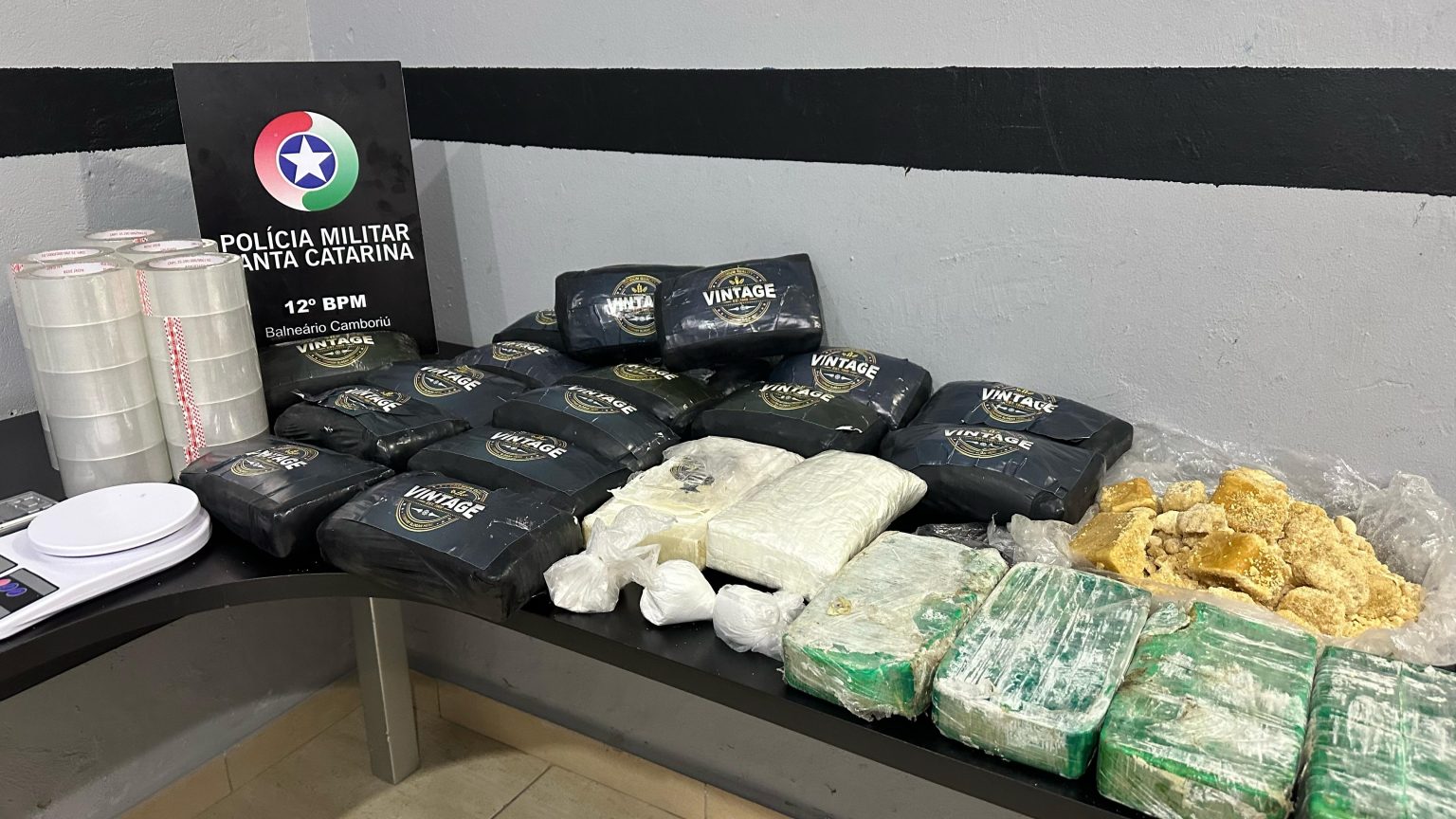 PM desarticula organização criminosa e prende cinco pessoas em BC e Camboriú e prejuízo para o crime é milionário
