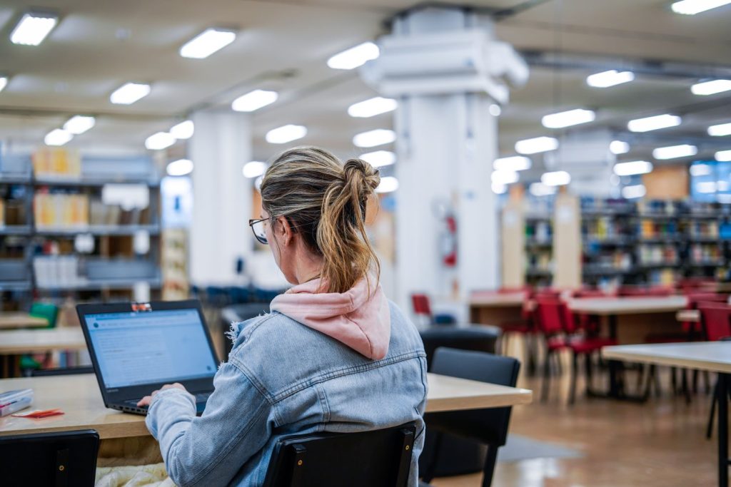 Governo de SC lança editais do Programa Universidade Gratuita e do Fumdesc com mudanças para segundo semestre de 2025
