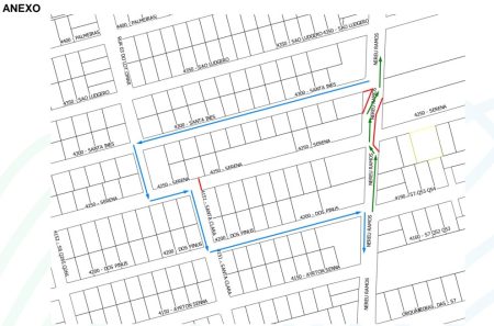 Em Piçarras obra de drenagem interdita via no Itacolomi
