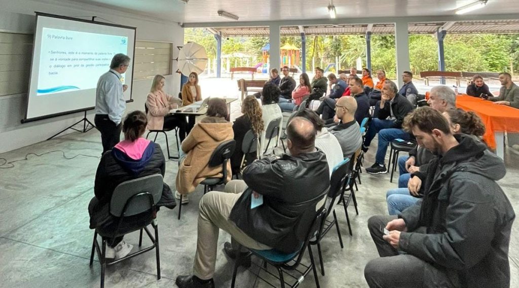 Bombeiros e Defesa Civil de Barra Velha participam da 67ª assembleia geral do Comitê do Vale do rio Itapocu
