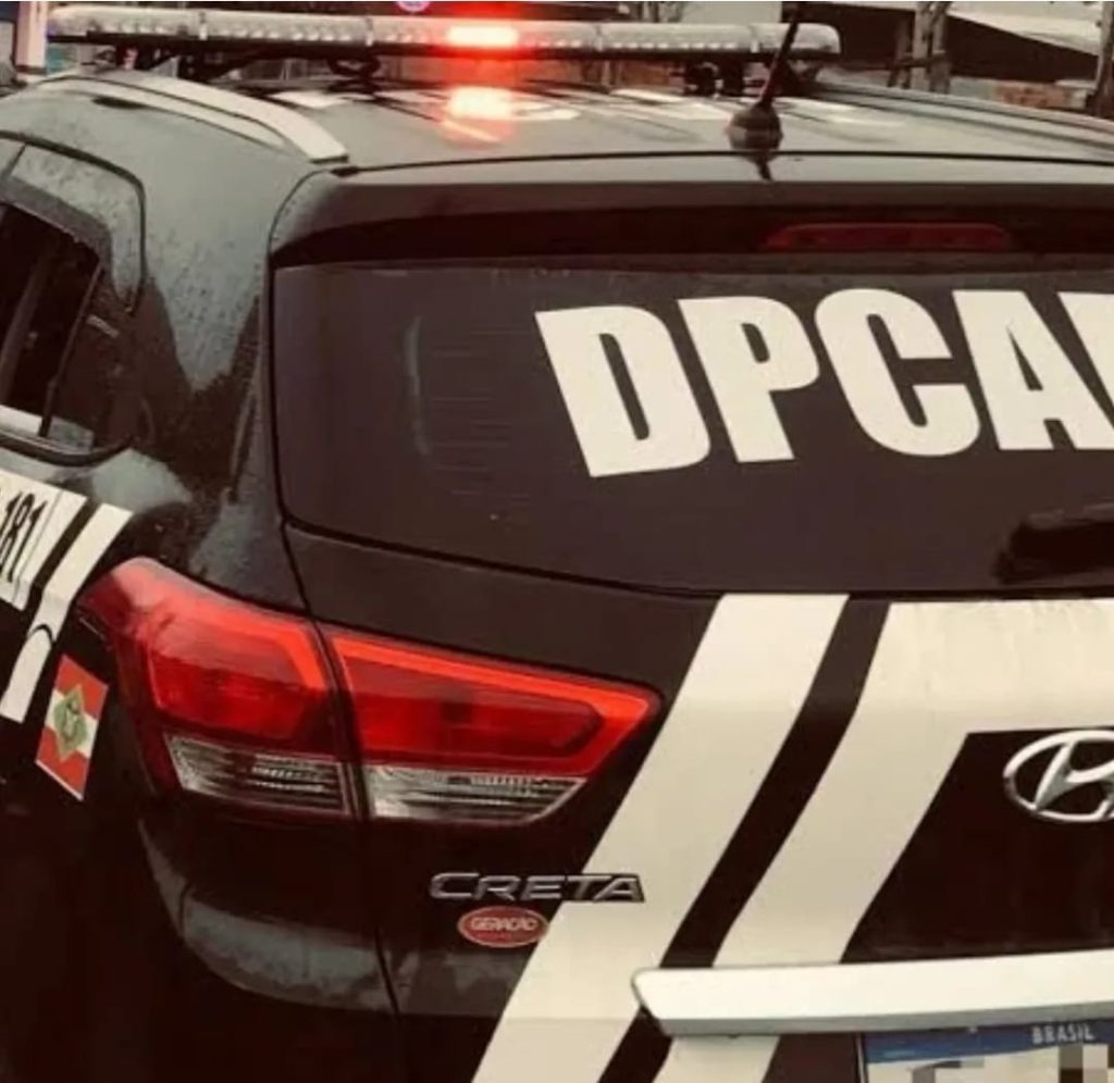 🚨 DPCAMI cumpre mandados contra violência doméstica e ameaça de exposição íntima