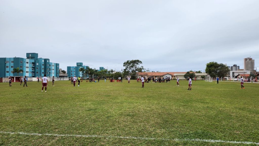 Barra Velha dá a largada no Campeonato Municipal de Futebol Suíço com mais de 400 atletas