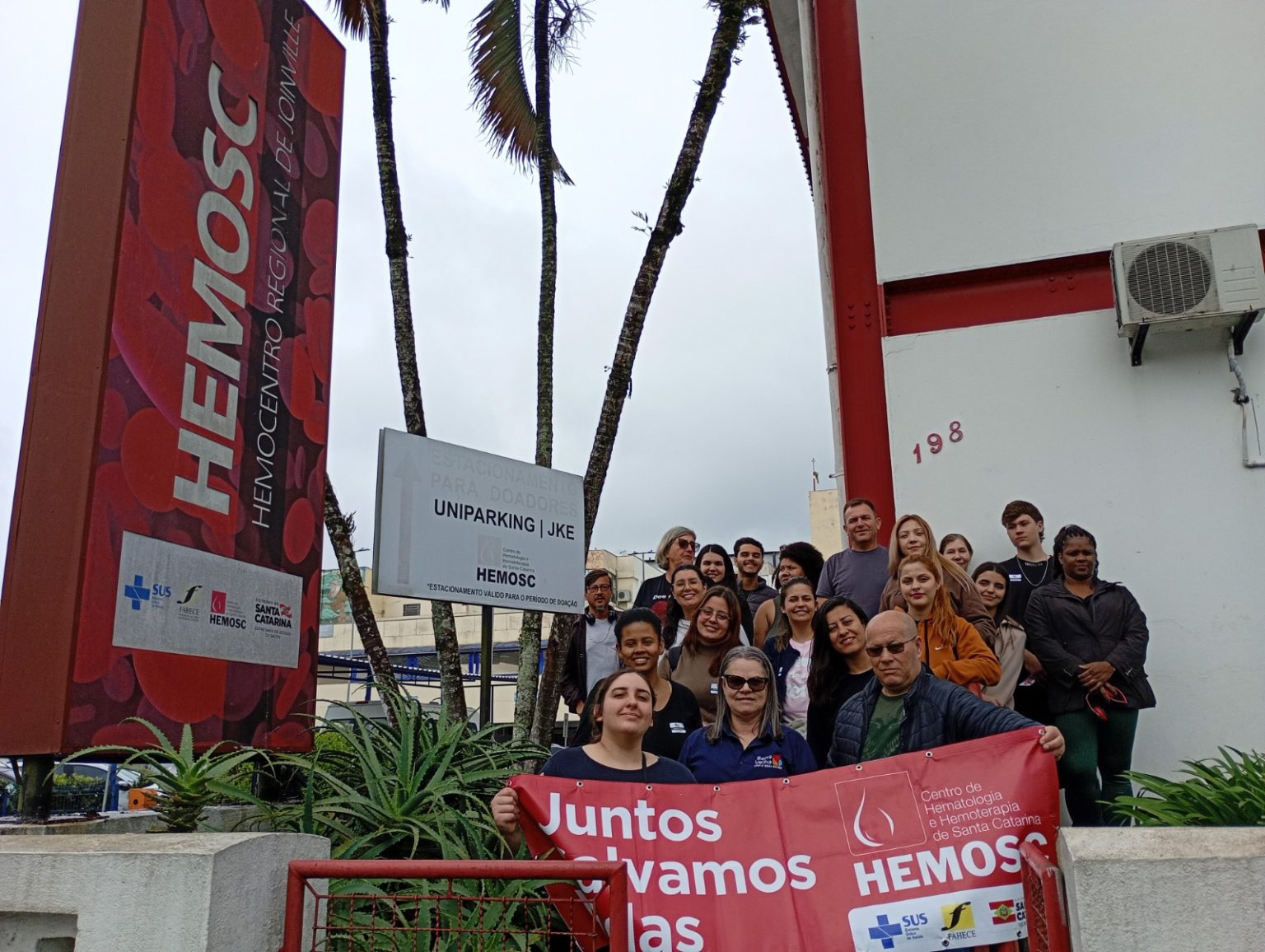 Projeto Doação Legal leva voluntários de Barra Velha para doar sangue em Joinville