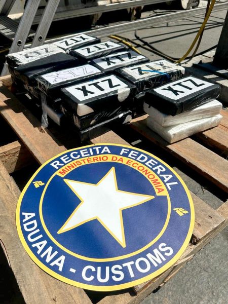 Receita Federal retém 28,8 quilos de cocaína em Santa Catarina