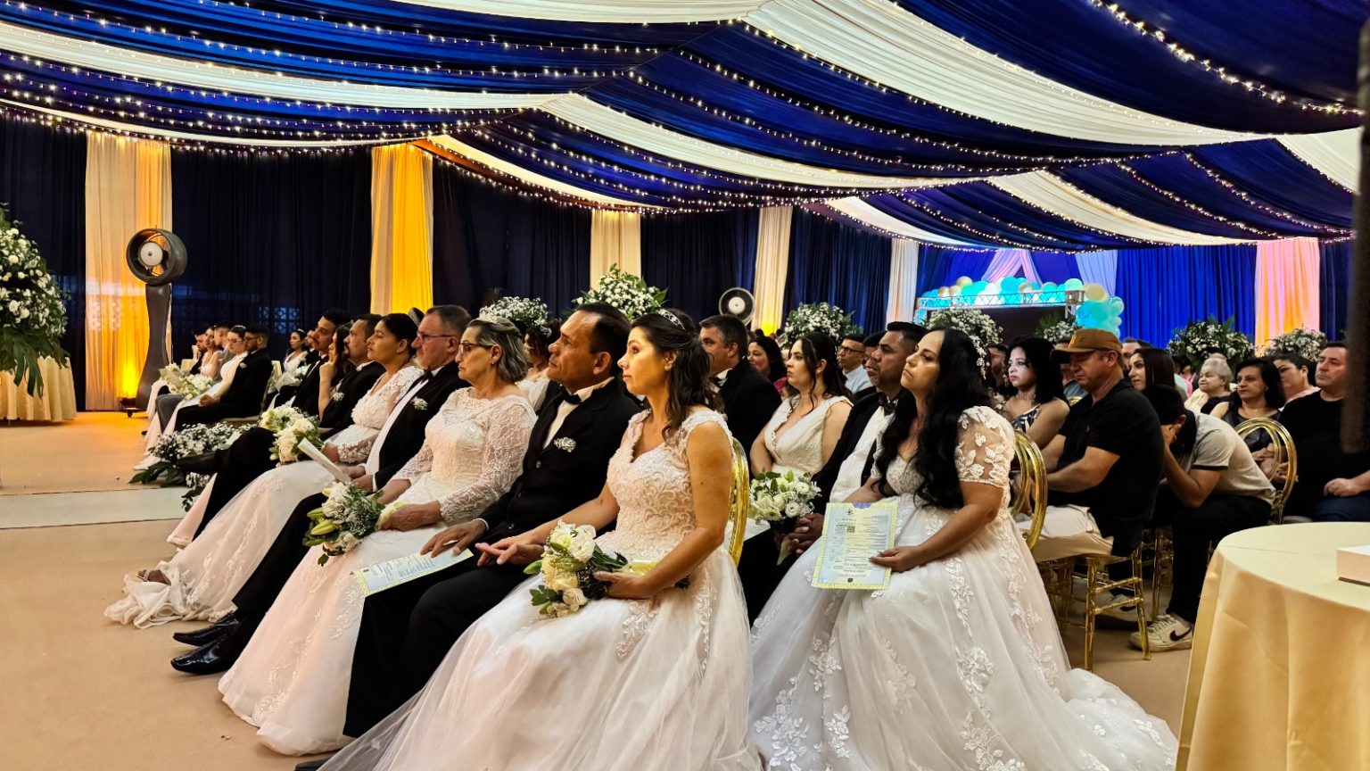 PIÇARRAS – Casamento Coletivo oficializa a união de 17 casais e reúne 400 convidados