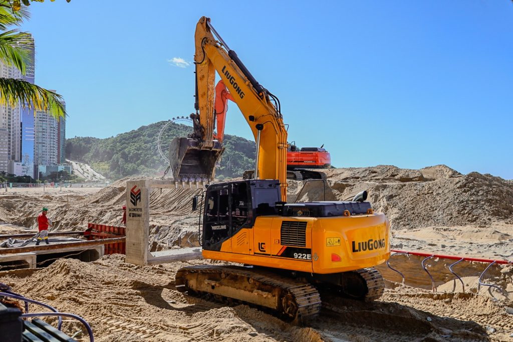 Obra de macrodrenagem em Balneário Camboriú será retomada no dia 23 de fevereiro