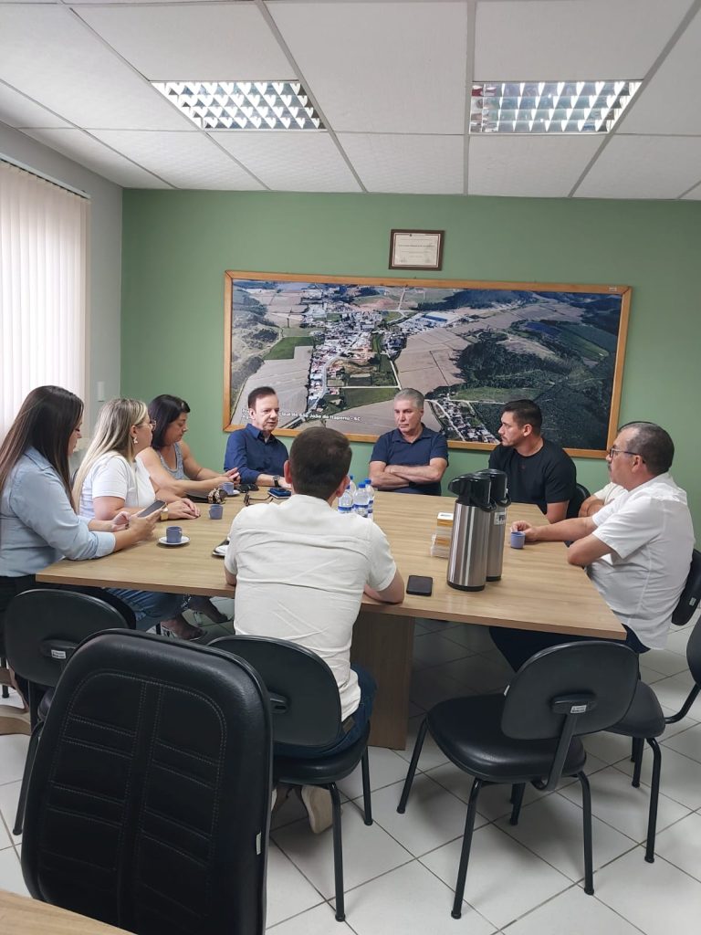 Deputado Ismael dos Santos destina R$ 300 mil para a saúde de São João do Itaperiú