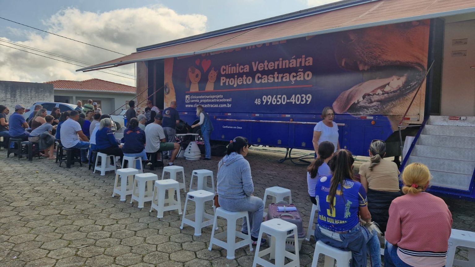 Mutirão de Castração abre inscrições em São João do Itaperiú