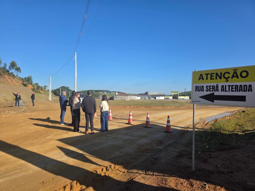 Lei oficializa alteração do traçado da Rua Estáquio Manoel Aguiar e reforça segurança sanitária em São João do Itaperiú