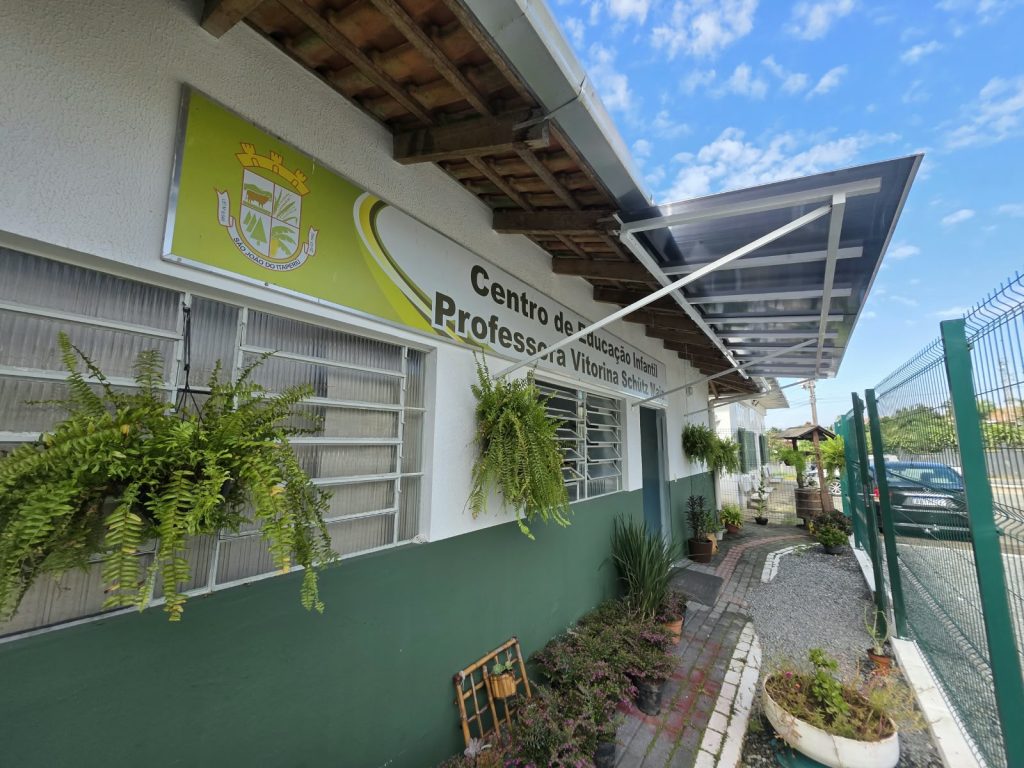 São João do Itaperiú autoriza início de reformas em dois Centros de Educação Infantil
